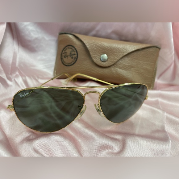 RARE Vintage B&L Ray-Ban Aviators Sunglasses with Case - Picture 3 of 16